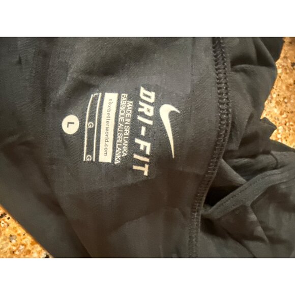 Nike Dri-Fit Womens Sheer Black Athletic T-Shirt Size L Lightweight & Breathable - Picture 5 of 5